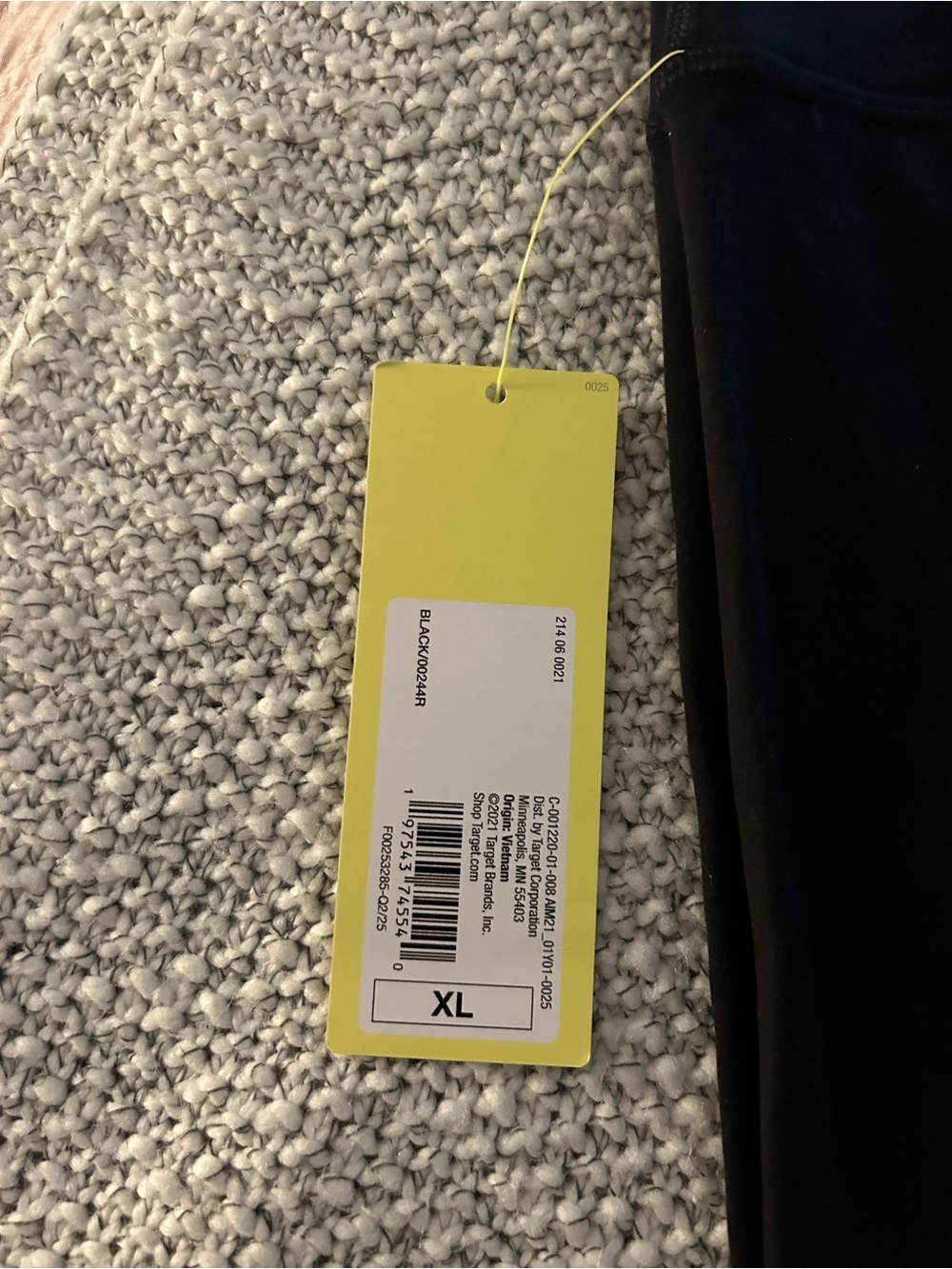 NWT All In Motion  Capri XL - Picture 4 of 4